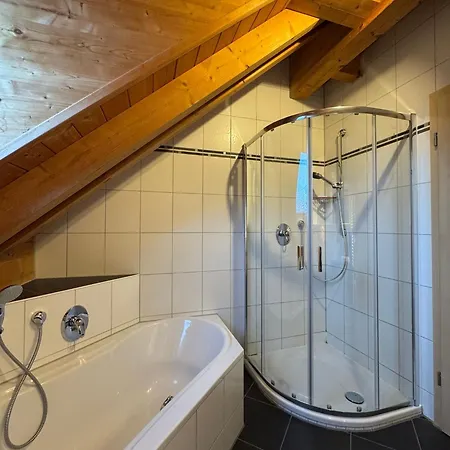 5-seen-loft Mit 4-6 Schlafplaetzen, Naehe Ammersee Apartamento