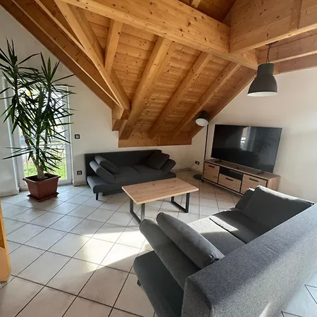 5-seen-loft Mit 4-6 Schlafplaetzen, Naehe Ammersee Apartamento
