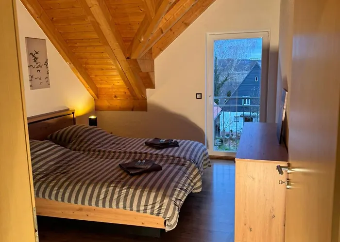 Apartamento 5-seen-loft Mit 4-6 Schlafplaetzen, Naehe Ammersee, Neu Eingerichtet *