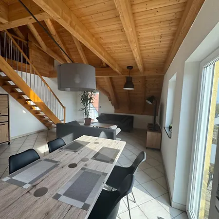 Apartamento 5-seen-loft Mit 4-6 Schlafplaetzen, Naehe Ammersee *