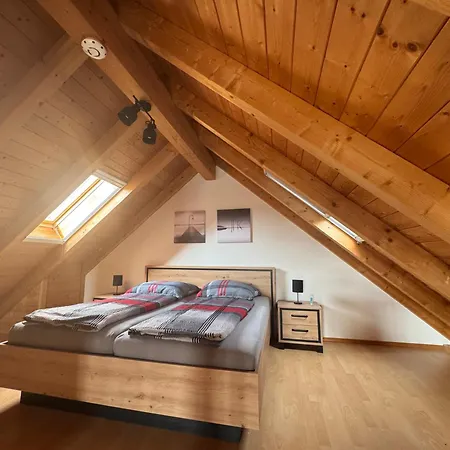 5-seen-loft Mit 4-6 Schlafplaetzen, Naehe Ammersee, Neu Eingerichtet * Kottgeisering
