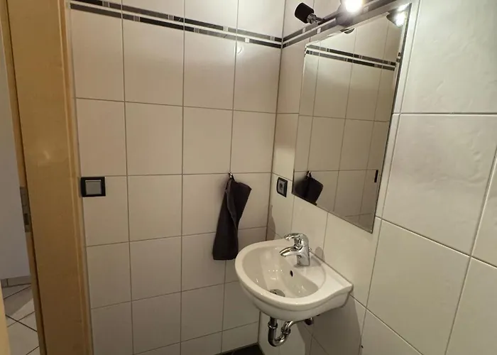 アパート 5-seen-loft Mit 4-6 Schlafplaetzen, Naehe Ammersee, Neu Eingerichtet